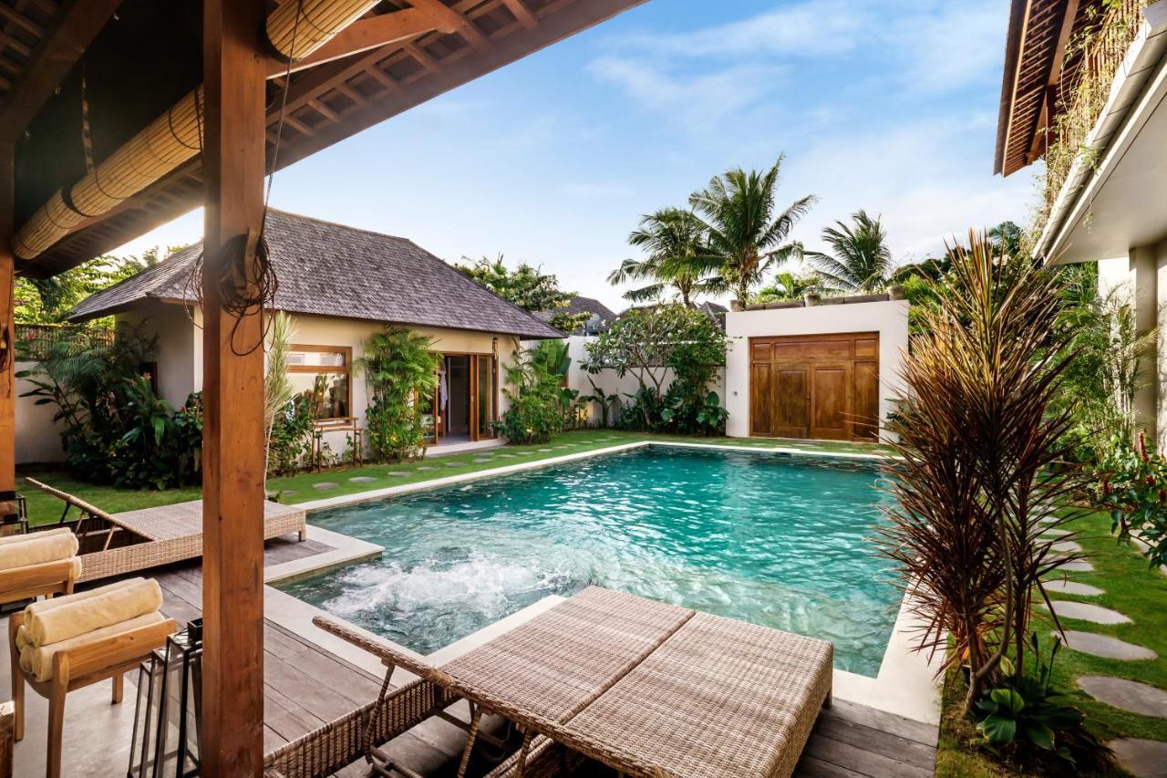 Villa Nabi By Alfred In Bali Seminyak Extérieur photo